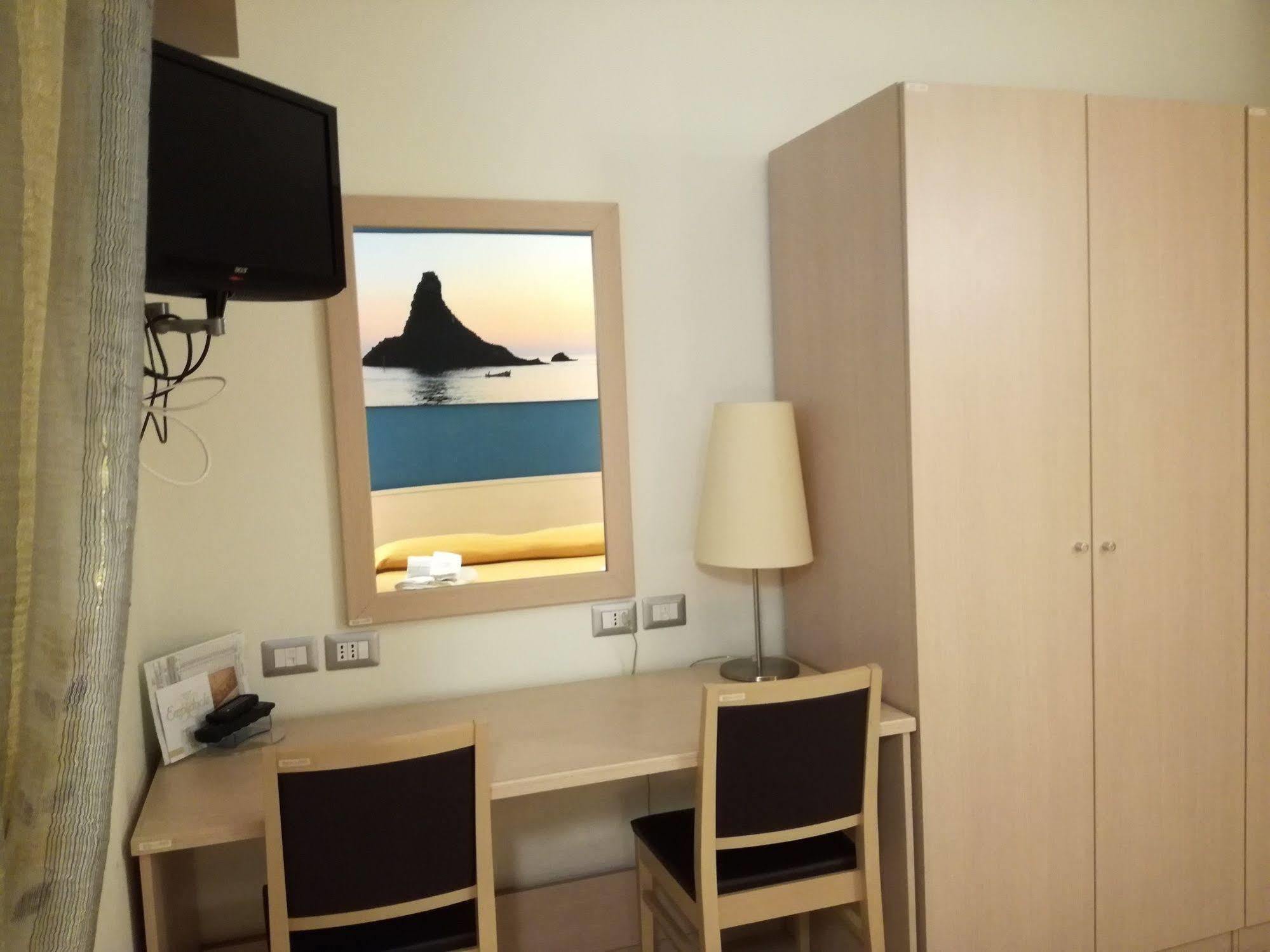 Hotel Residence Empedocle Messina Dış mekan fotoğraf
